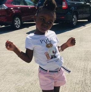 Meet your Posher, Martreece